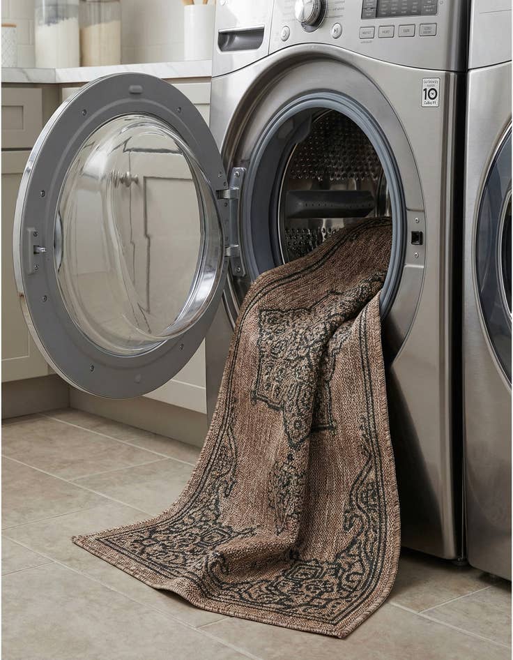 Detail image of  2' x 8'  Washable Traditional Indoor / Outdoor Runner Rug