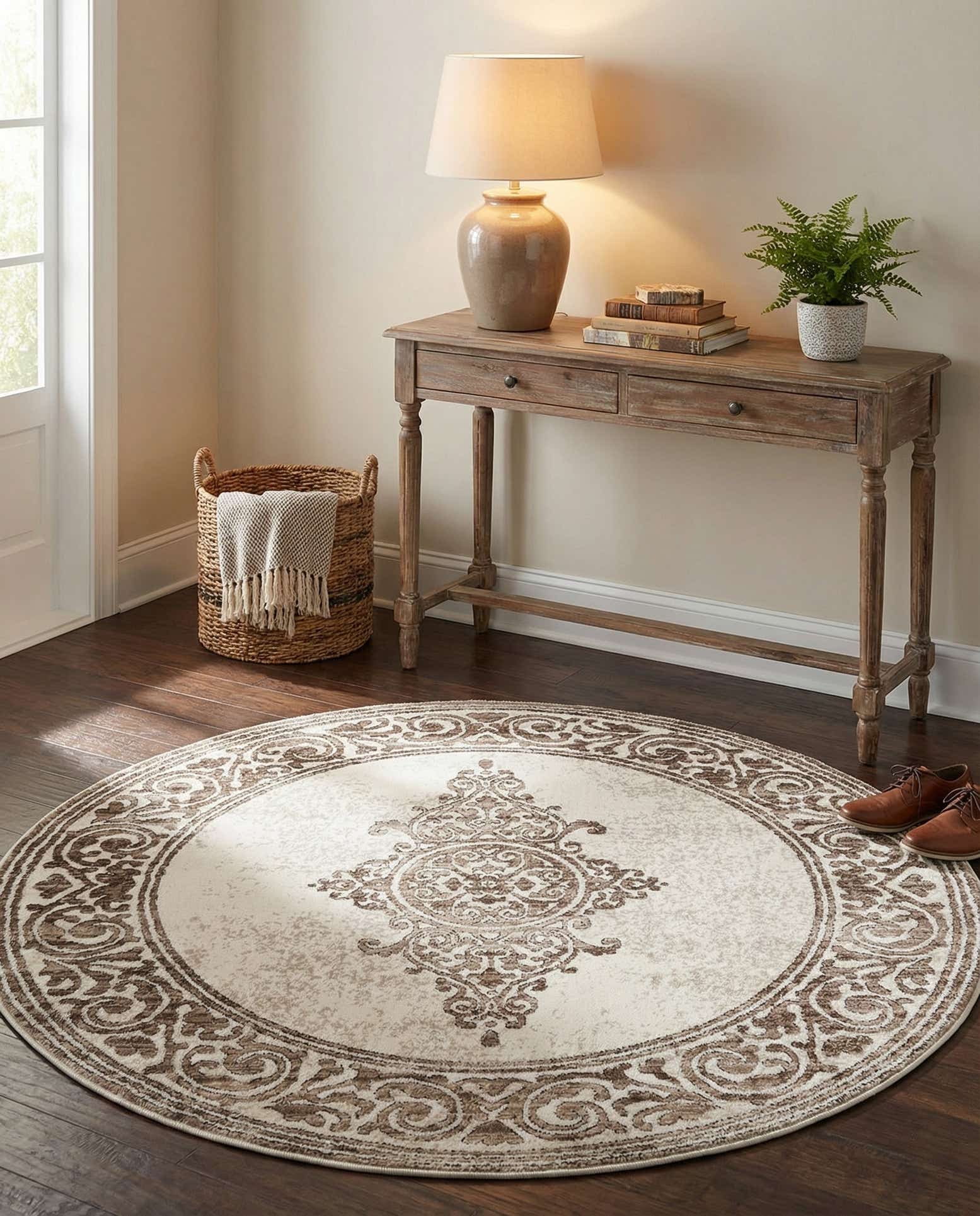 4' x 4' Hermitage Round Rug