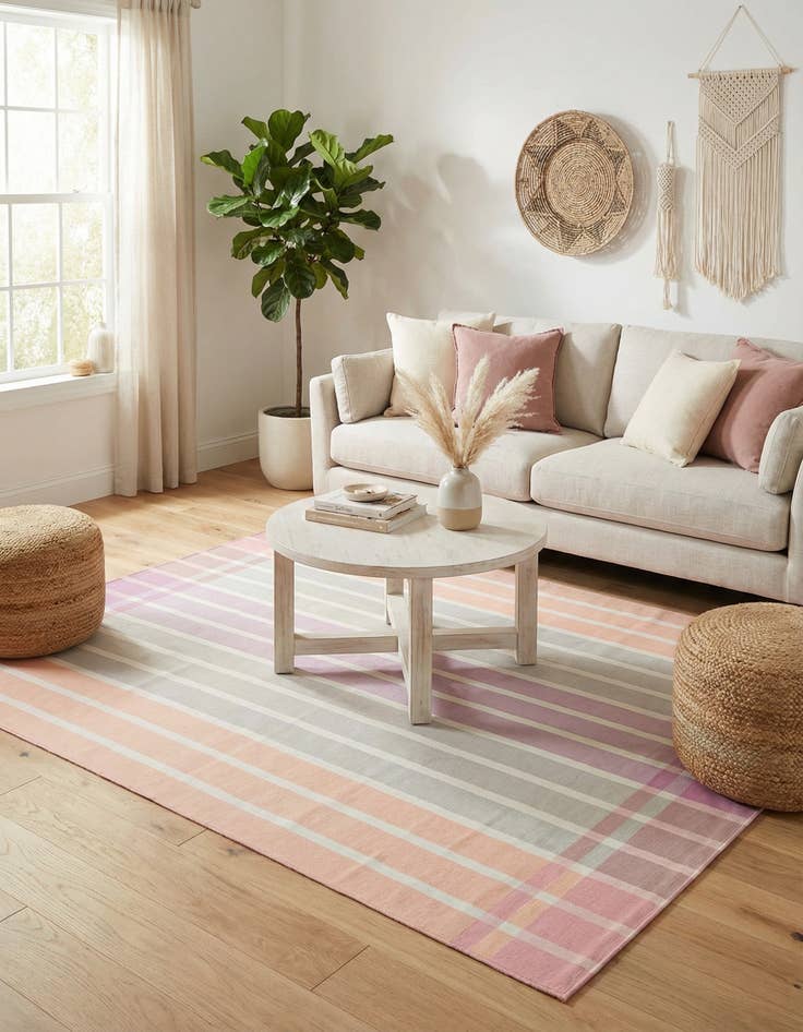 Detail image of 7' 10 x 10' Easy-Clean Striped Indoor / Outdoor Rug