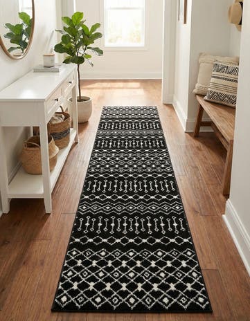 2' 7 x 12' Moroccan Trellis Runner Rug