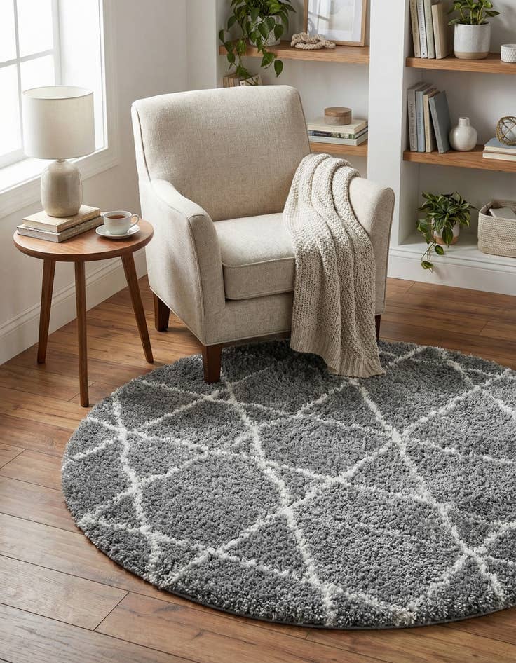 Detail image of 3' 3 x 3' 3 Soft Touch Shag Round Rug