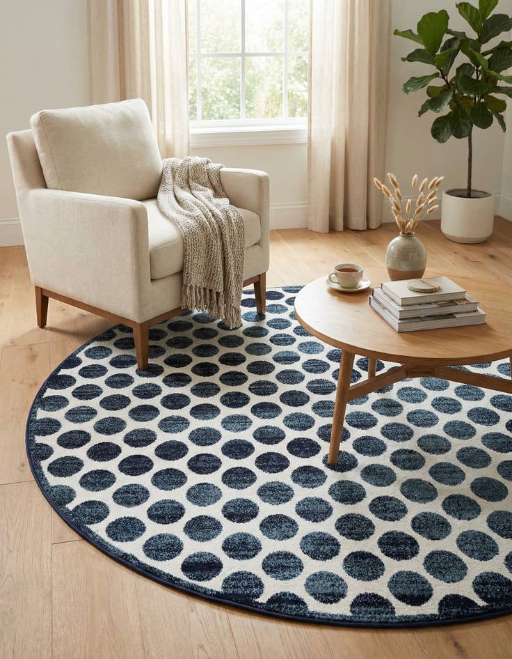 Detail image of 7' 10 x 7' 10 Easy-Clean Sabrina Soto Indoor / Outdoor Round Rug