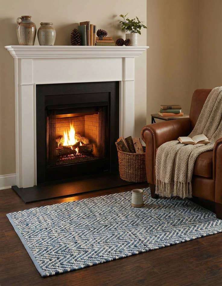 Detail image of 2' 2 x 3' 7  Hand Woven Chindi Chevron Hearth Rug