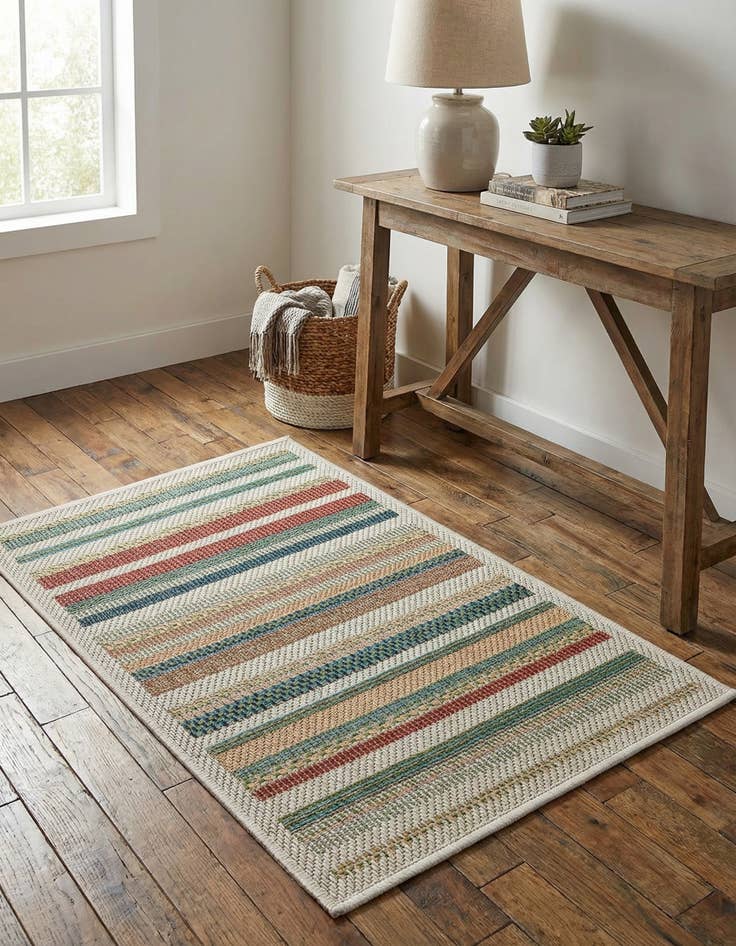 Detail image of 2' x 3'  Washable Baja Indoor / Outdoor Rug