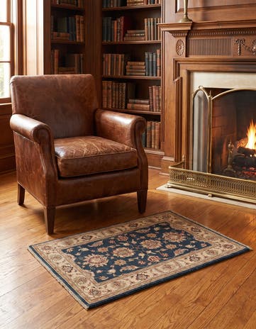 2' 7 x 4' Hand Knotted Ziegler Rug