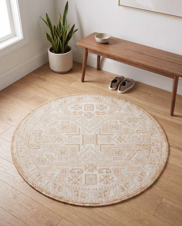 3' x 3' Easy-Clean Aztec Indoor / Outdoor Round Rug