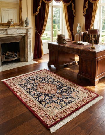 2' 7 x 4' Ghom Silk Rug