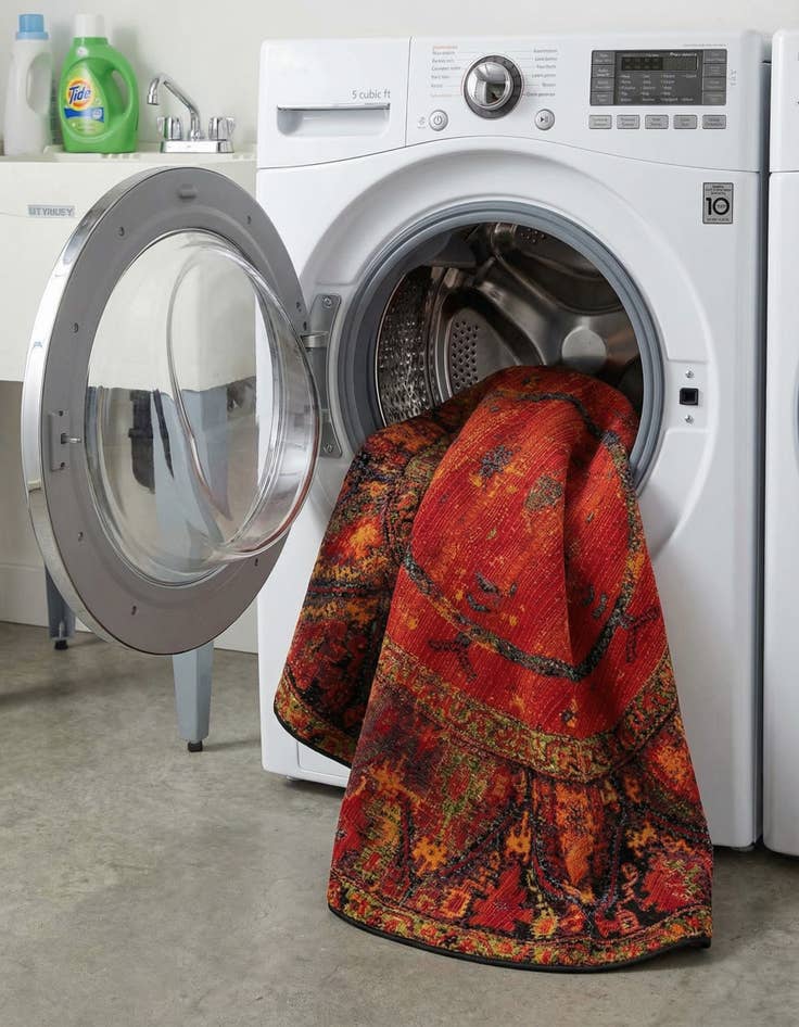 Detail image of  7' x 7'  Washable Tribal Indoor / Outdoor Round Rug