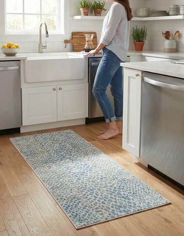 2' x 6' Kamala Washable Runner Rug