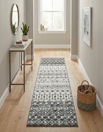 2' x 8' Moroccan Trellis Runner Rug