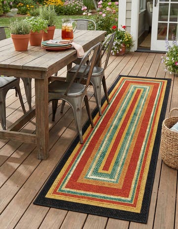 2' x 8' Easy-Clean Modern Indoor / Outdoor Runner Rug