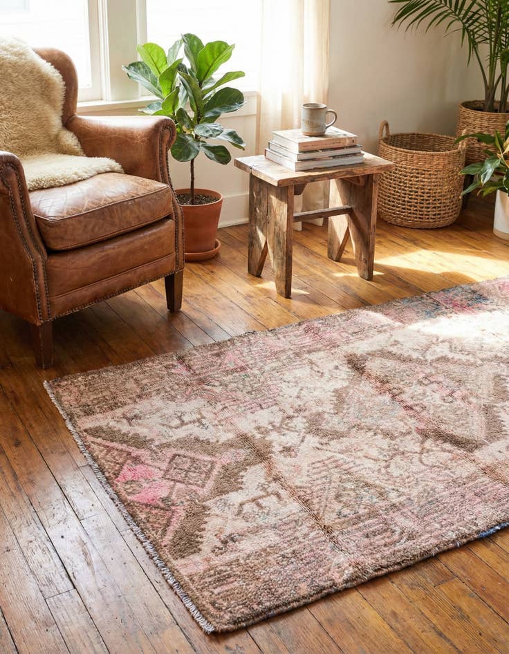 Detail image of 2' 4 x 4' 6  Hand Knotted Ultra Vintage Persian Wool Runner Rug