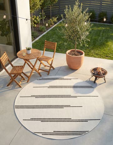 6' x 6' Easy-Clean Modern Indoor / Outdoor Round Rug