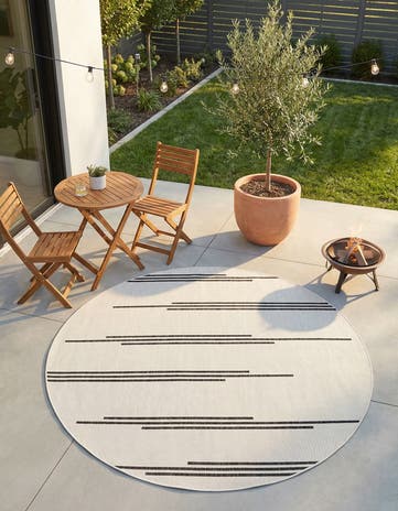 6' x 6' Easy-Clean Modern Indoor / Outdoor Round Rug