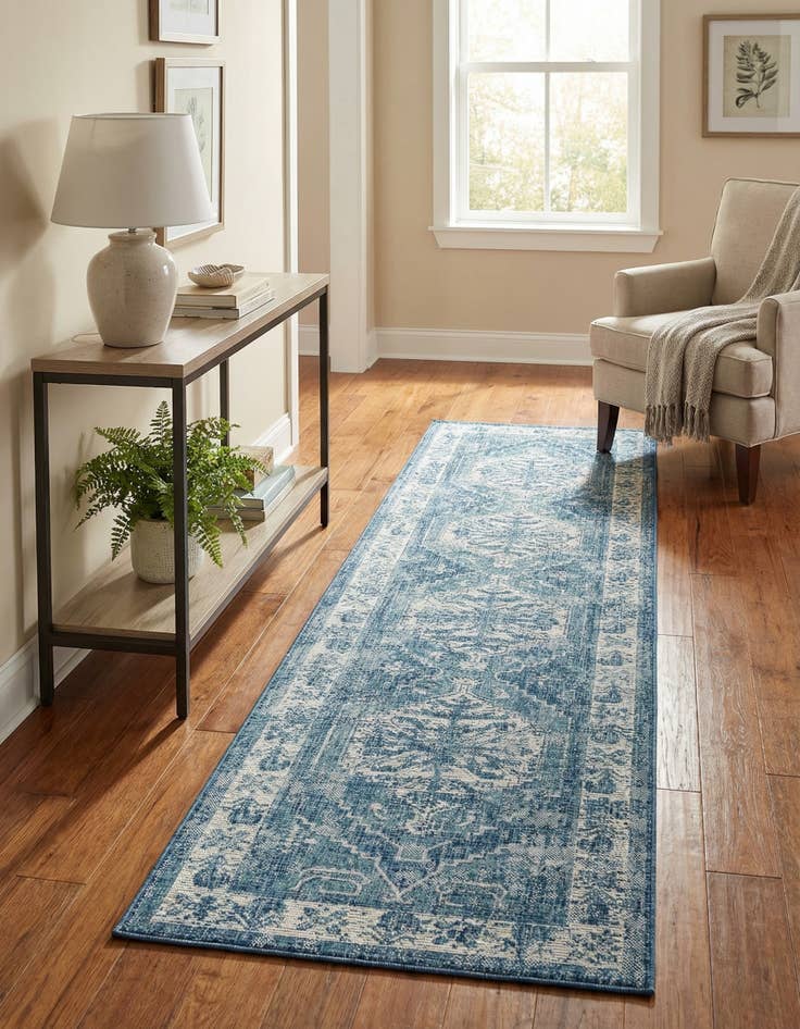 Detail image of  2' 7 x 12'  Washable Traditional Indoor / Outdoor Runner Rug