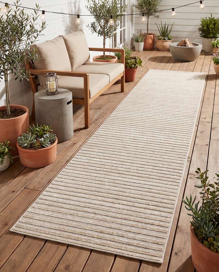2' 7 x 12' Easy-Clean Sabrina Soto Indoor / Outdoor Runner Rug