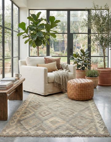 4' 4 x 6' 1 Hand Woven Kilim Maymana Wool Rug