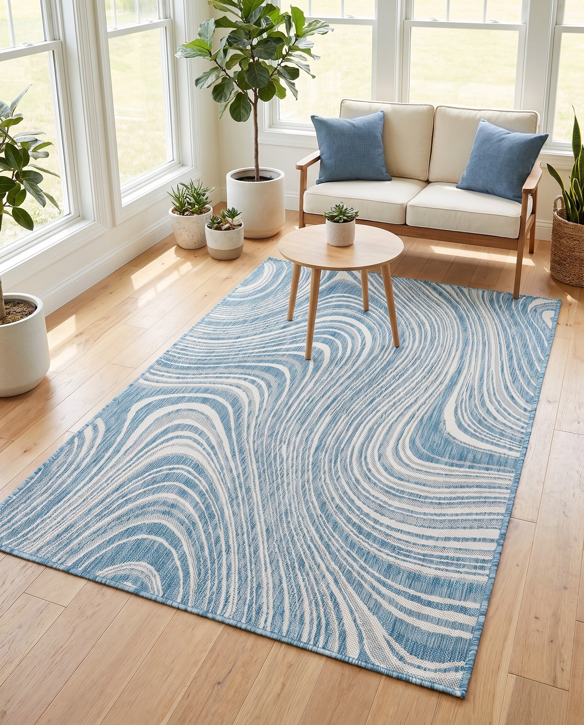 4' x 6' Easy-Clean Modern Indoor / Outdoor Rug