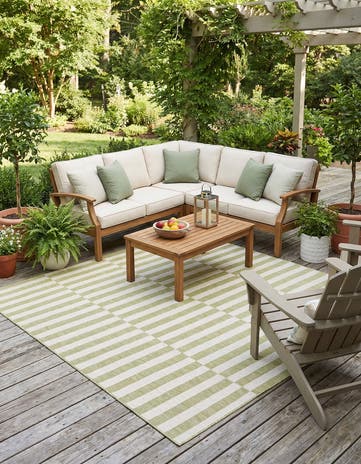 7' 10 x 7' 10 Easy-Clean Ribbon Indoor / Outdoor Square Rug