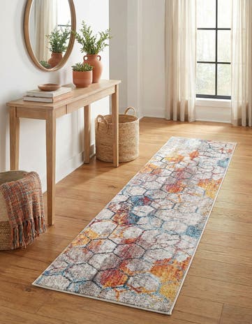 White Andromeda Runner Rug