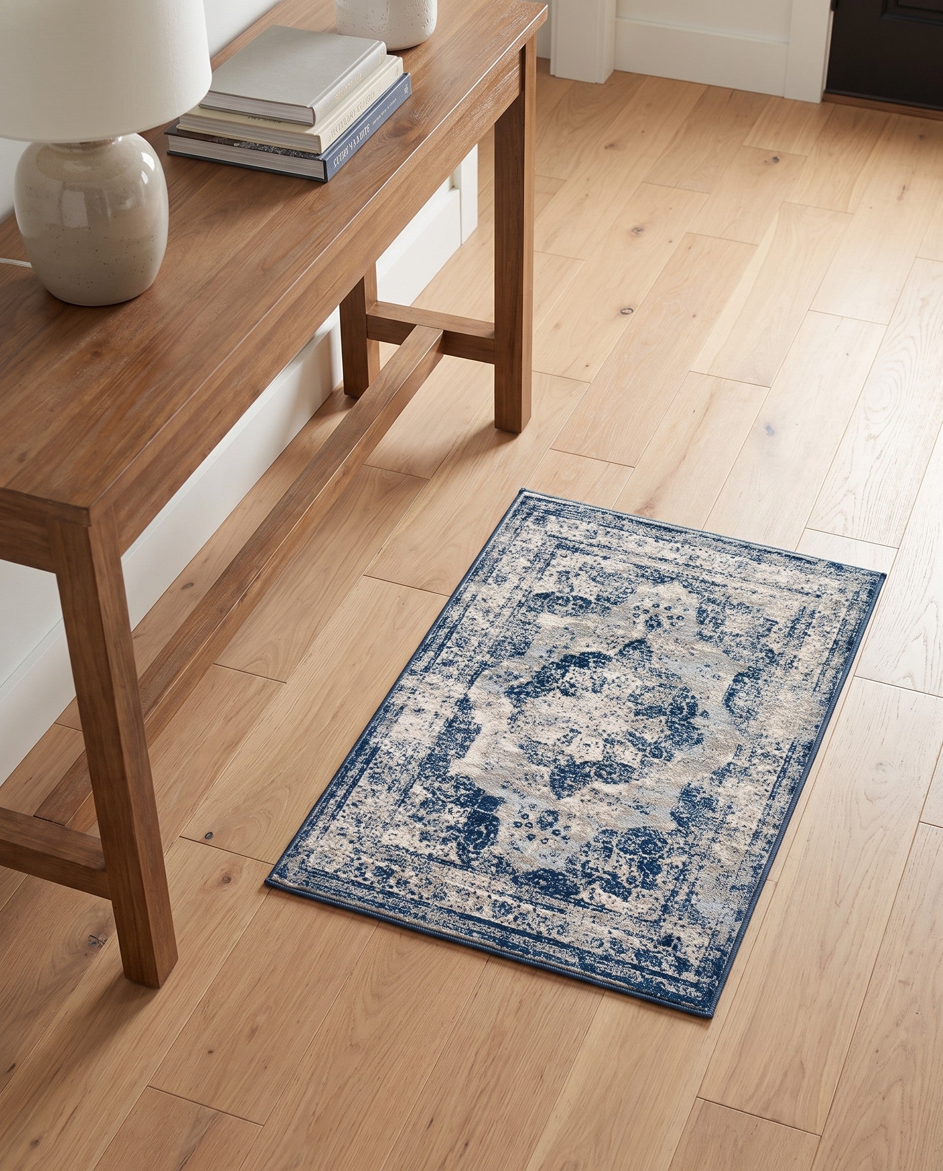 2' x 3' Monaco Rug