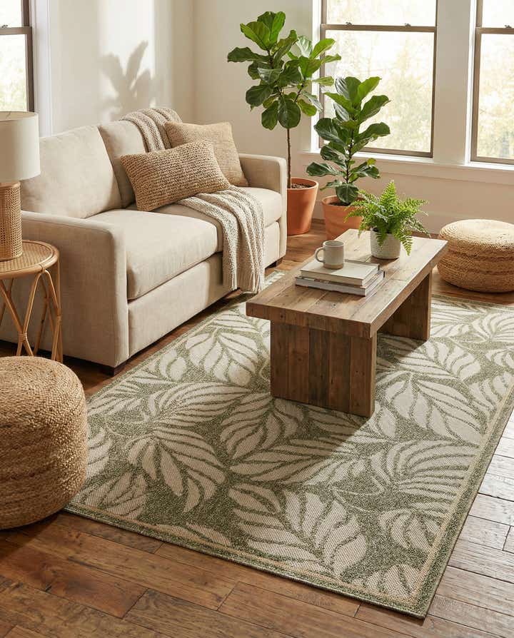 4' x 6' Easy-Clean Botanical Indoor / Outdoor Rug