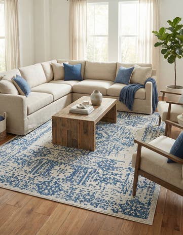 10' x 14' Easy-Clean Traditional Indoor / Outdoor Rug