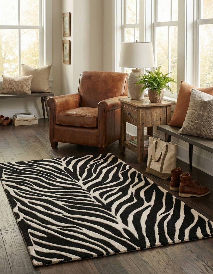 Detail image of 3' 1 x 5' 1 Hand Tufted Safari Wool Rug