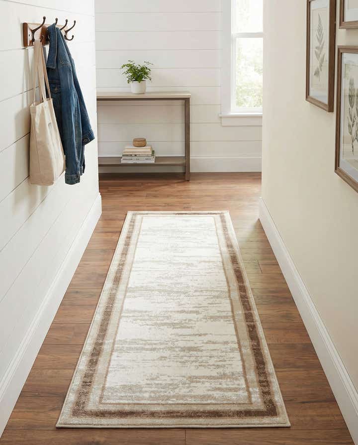 2' 7 x 8' Laguna Runner Rug