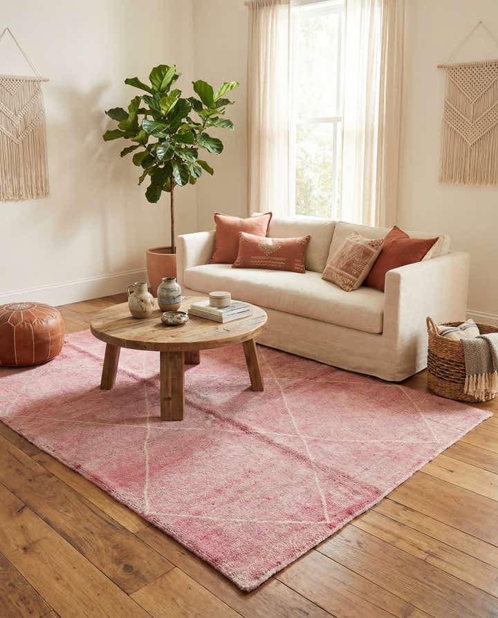 4' 9 x 6' 7 Hand Knotted Moroccan Wool Rug