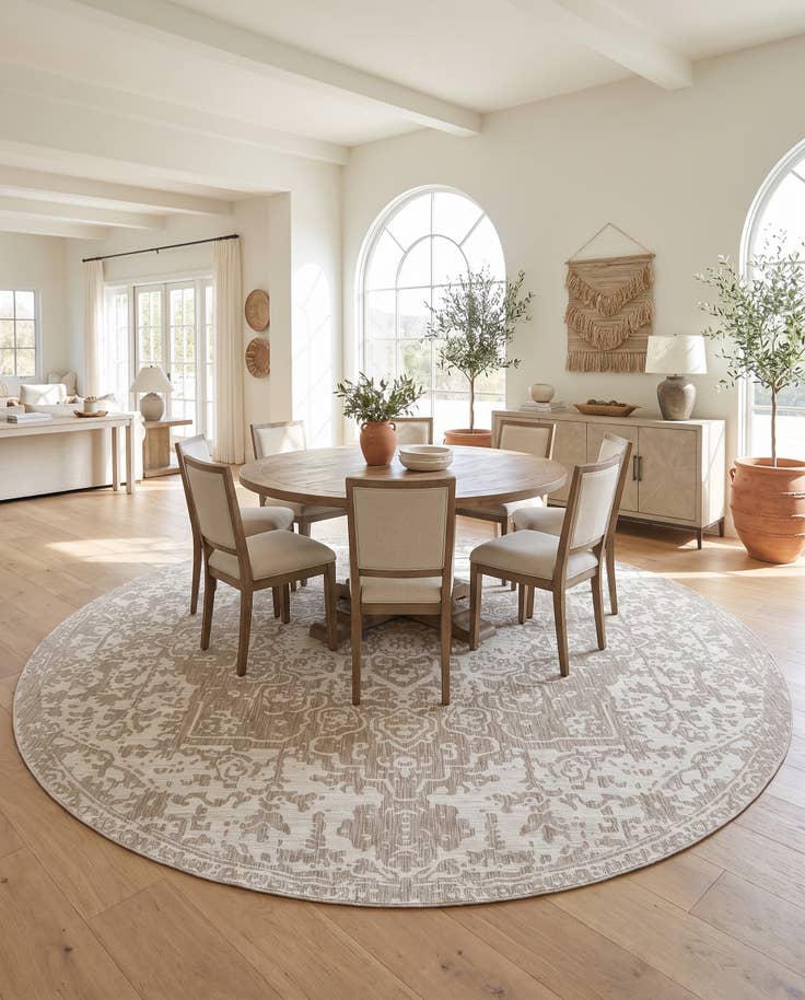 Detail image of 13' x 13' Easy-Clean Jill Zarin Dubai Indoor / Outdoor Round Rug