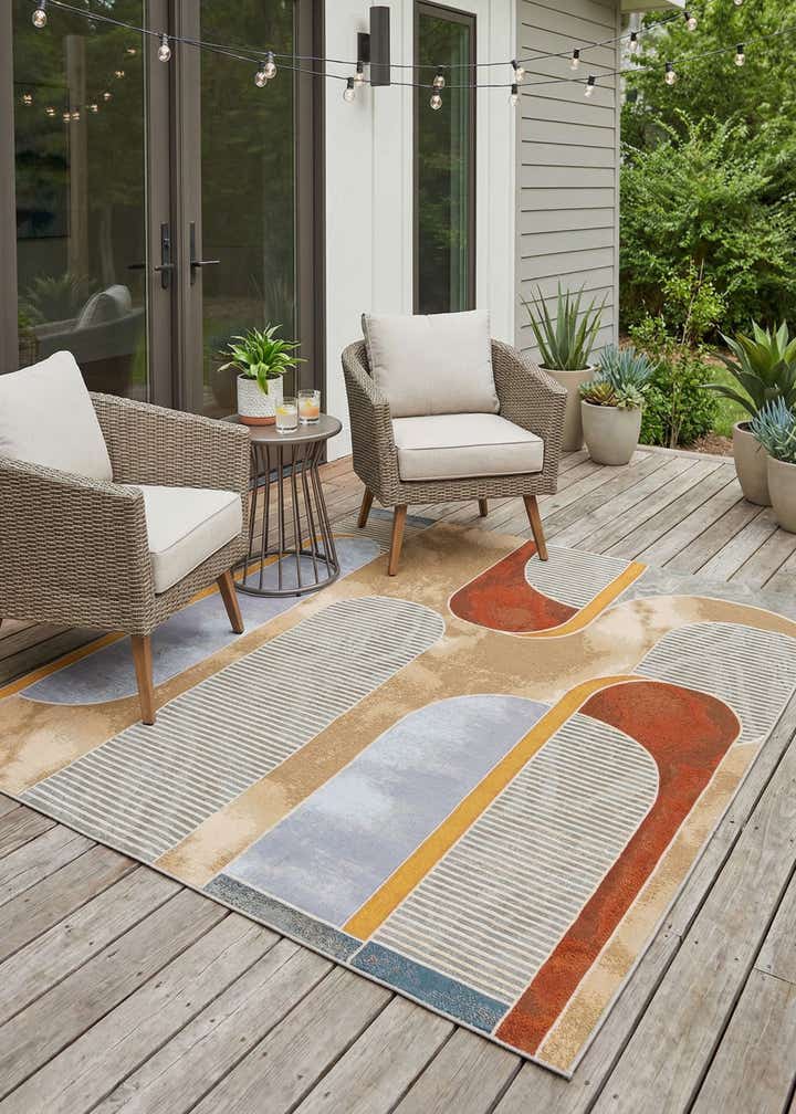 7' 10 x 7' 10 Easy-Clean Modern Indoor / Outdoor Square Rug