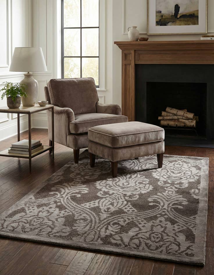 Detail image of 3' 1 x 4' 10  Hand Knotted Darya Wool Rug