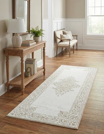 2' x 5' Hermitage Runner Rug