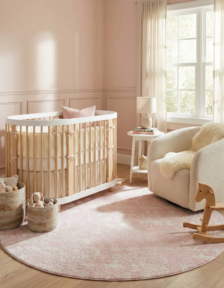 Detail image of  2' x 7' 10 Lennon Round Rug