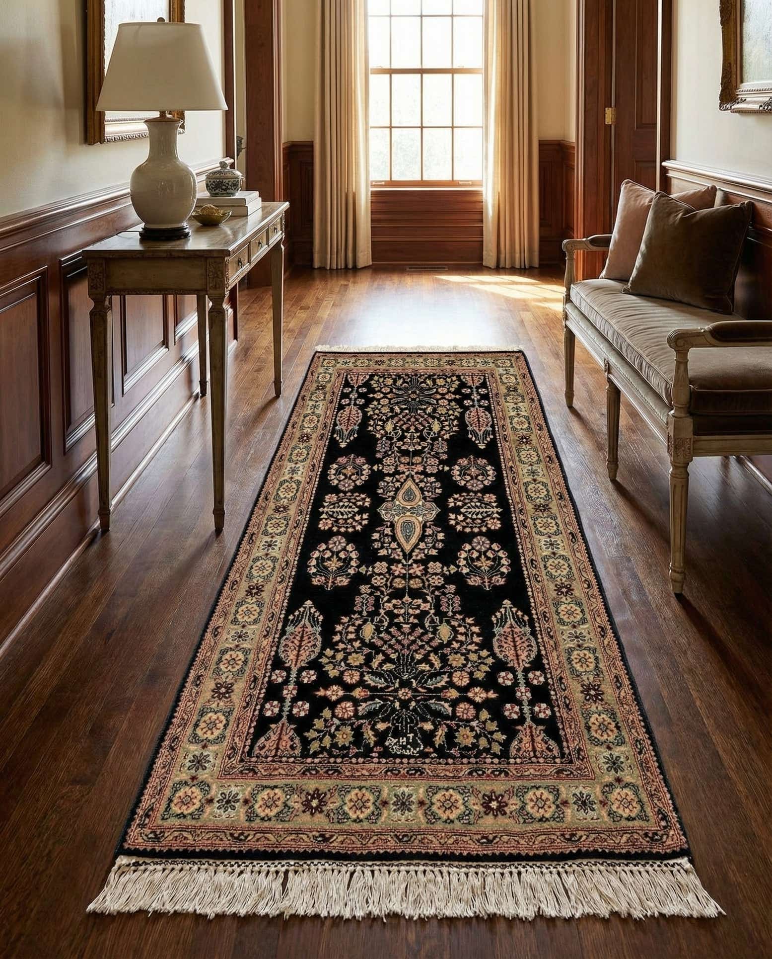 2' 5 x 4' 7 Sarouk Runner Rug