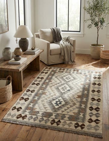 3' 6 x 4' 11 Hand Woven Kilim Maymana Wool Rug