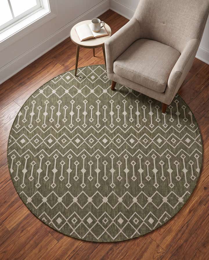6' x 6' Easy-Clean Trellis Indoor / Outdoor Round Rug