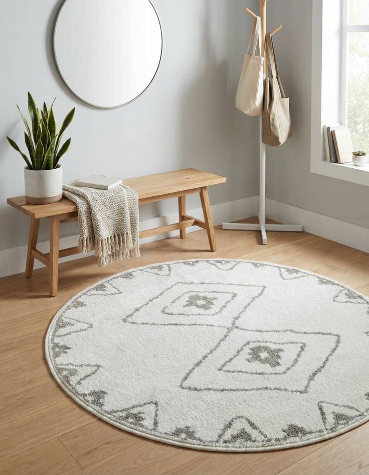 Detail image of  3' x 3' Oslo Round Rug