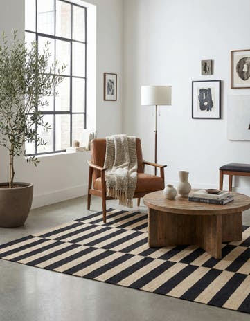 4' 3 x 5' 11 Hand Woven Kilim Modern Wool Rug