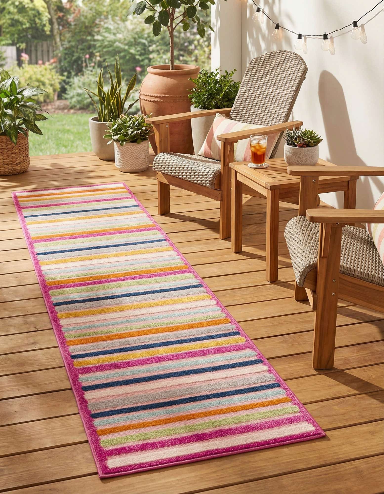 2' x 10' Easy-Clean Aruba Indoor / Outdoor Runner Rug