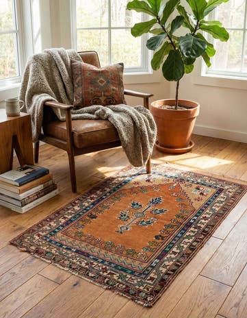 2' 10 x 3' 10 Hand Knotted Anatolian Wool Rug