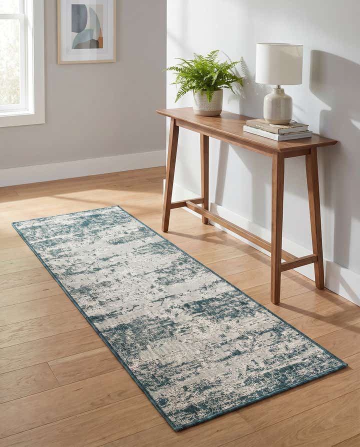 2' x 5' Easy-Clean Modern Indoor / Outdoor Runner Rug