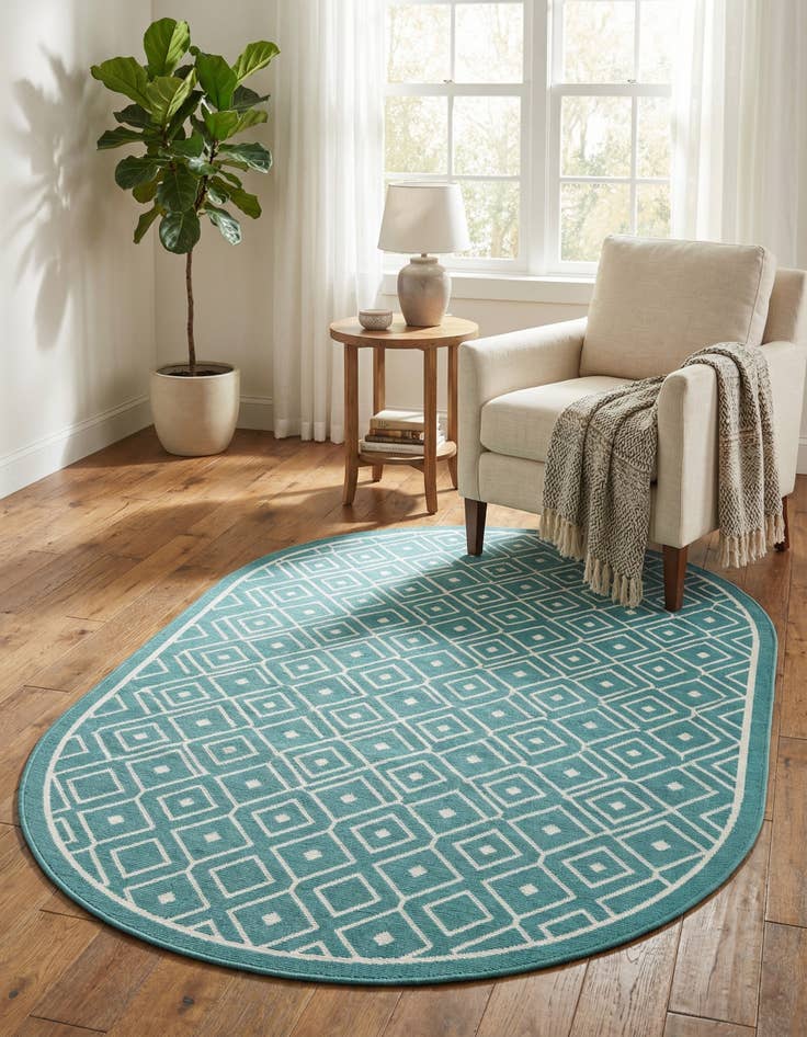Detail image of 5' 3 x 8' Easy-Clean Trellis Indoor / Outdoor Oval Rug