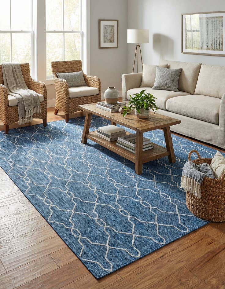 Detail image of 7' 10 x 11'  Washable Trellis Indoor / Outdoor Rug