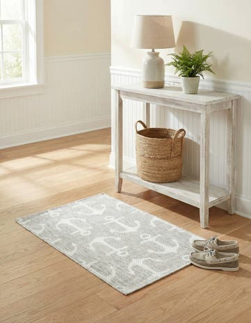 Gray Easy-Clean Coastal Indoor / Outdoor Rug