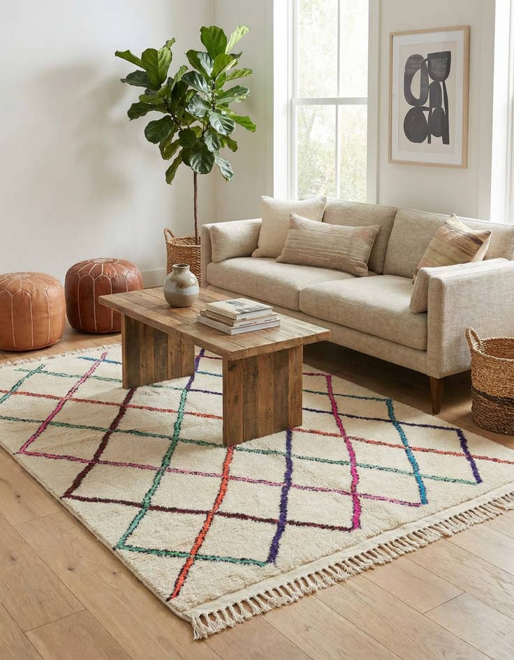 Detail image of 4' 10 x 6' 4  Hand Knotted Moroccan Wool Rug