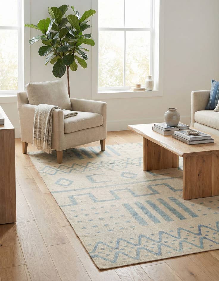 Detail image of 5' 4 x 6' 7  Hand Woven Kilim Modern Wool Rug