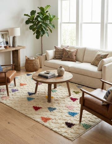 5' 7 x 8' 5 Hand Knotted Darya Wool Rug