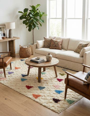 5' 7 x 8' 5 Hand Knotted Darya Wool Rug